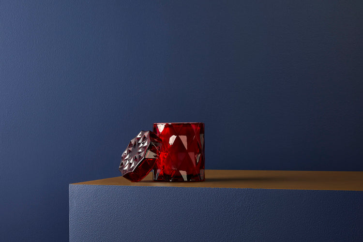 Rockstud Ruby Red Scented Candle